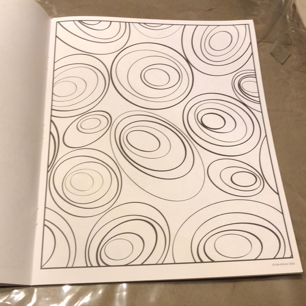 Circular Coloring Book - Picture 4 of 8